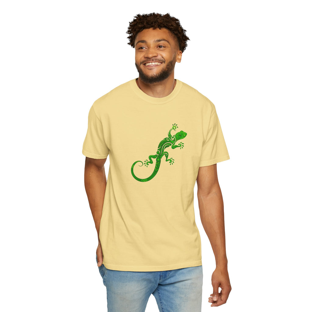 Green Gecko Graphic T-Shirt — Nature Lizard Shirt