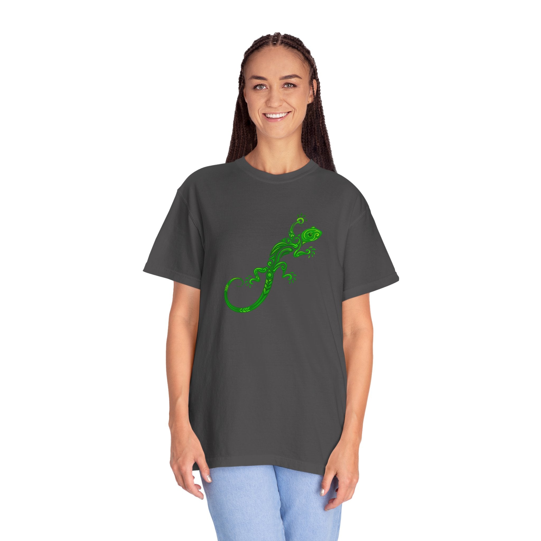 Green Gecko Graphic T-Shirt — Nature Lizard Shirt